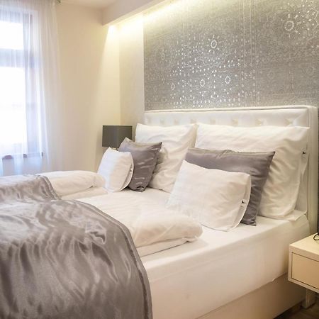 Foter Rezidencia 2 Aparthotel Дьор Екстериор снимка