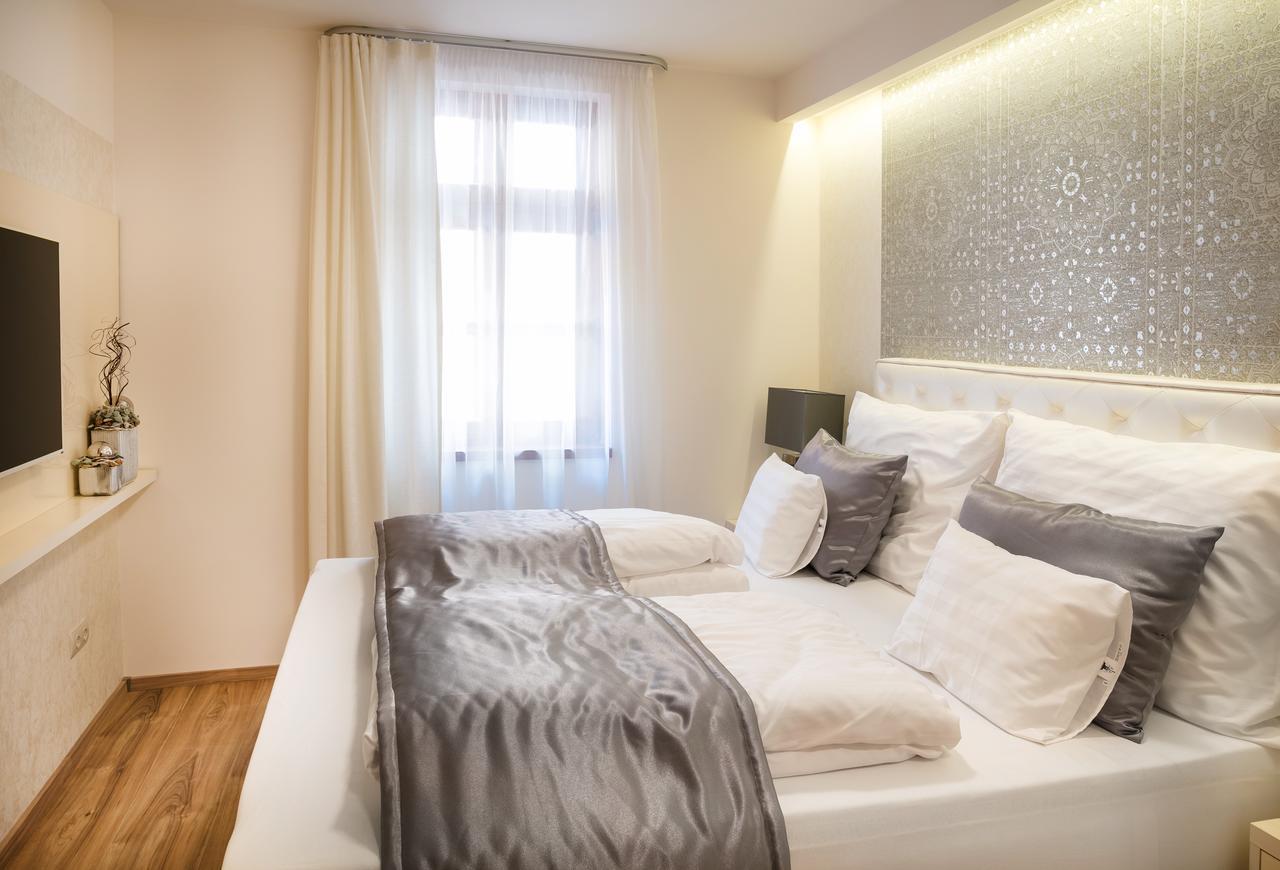 Foter Rezidencia 2 Aparthotel Дьор Екстериор снимка