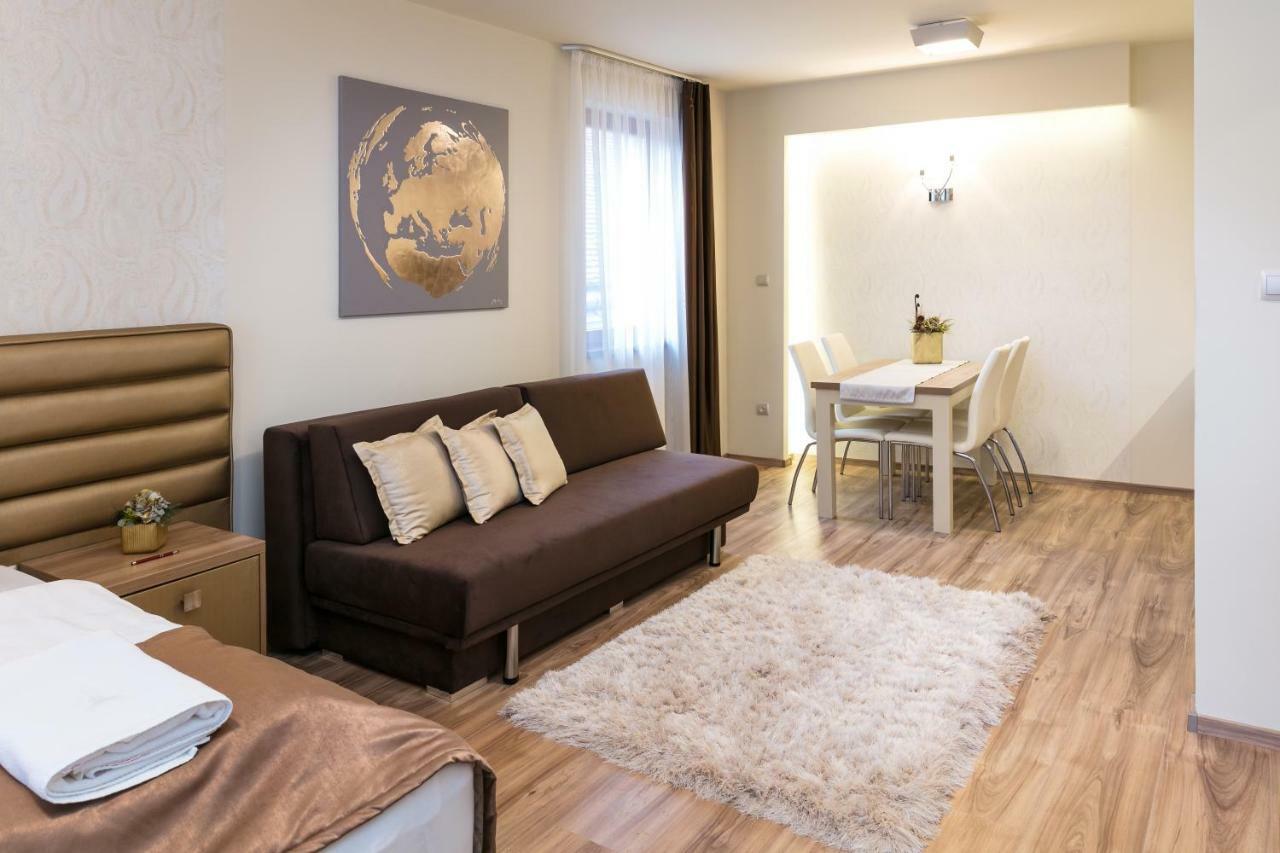 Foter Rezidencia 2 Aparthotel Дьор Екстериор снимка