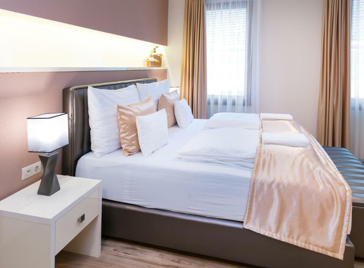 Foter Rezidencia 2 Aparthotel Дьор Екстериор снимка