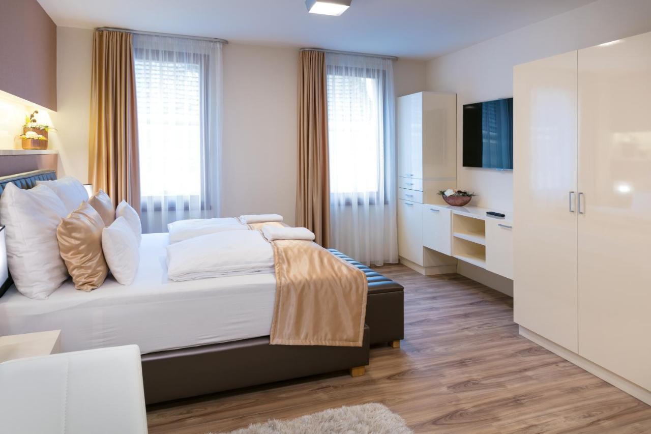 Foter Rezidencia 2 Aparthotel Дьор Екстериор снимка